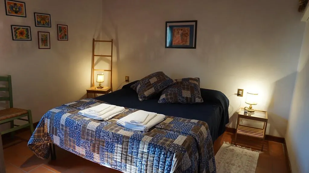 La Casa Dei Tarocchi Villa Pistoia 0*,